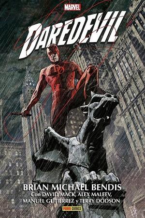 DAREDEVIL DE BRIAN MICHAEL BENDIS Y ALEX MALEEV #01. Marvel Omnibus | 9788418814945 | Llibreria online de Figueres i Empordà